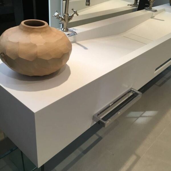 Corian banheiro Elite 33 1 1 600x600