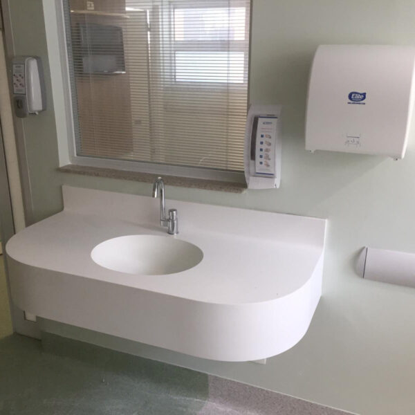 Portifolio area da saude galeria superficie processador premium corian 05 600x600