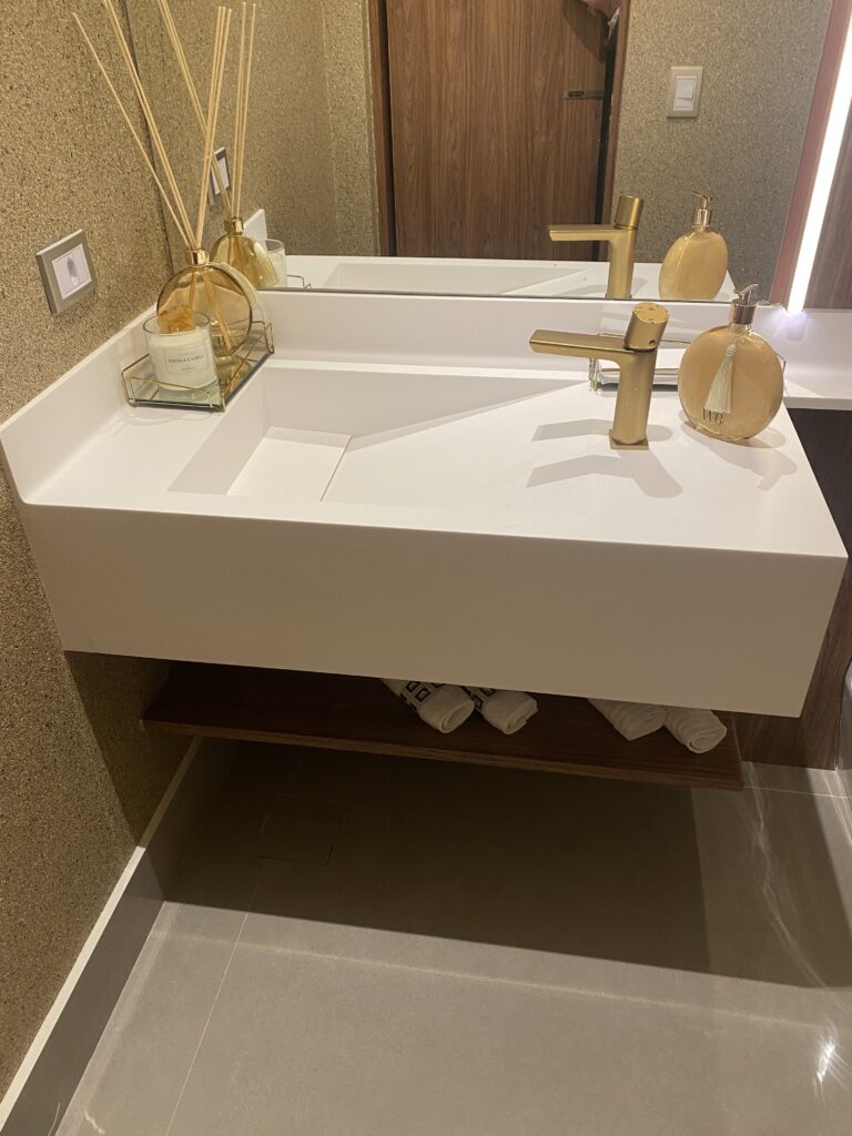 Portifolio banheiros galeria elite superficie 12 768x1024