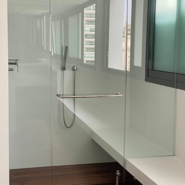 Portifolio banheiros galeria elite superficie 21 600x600
