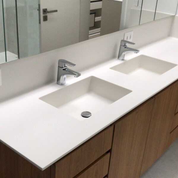 Portifolio banheiros galeria superficie processador premium corian 02 600x600