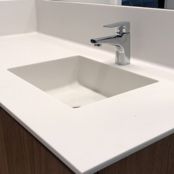 Portifolio banheiros galeria superficie processador premium corian 05 600x600