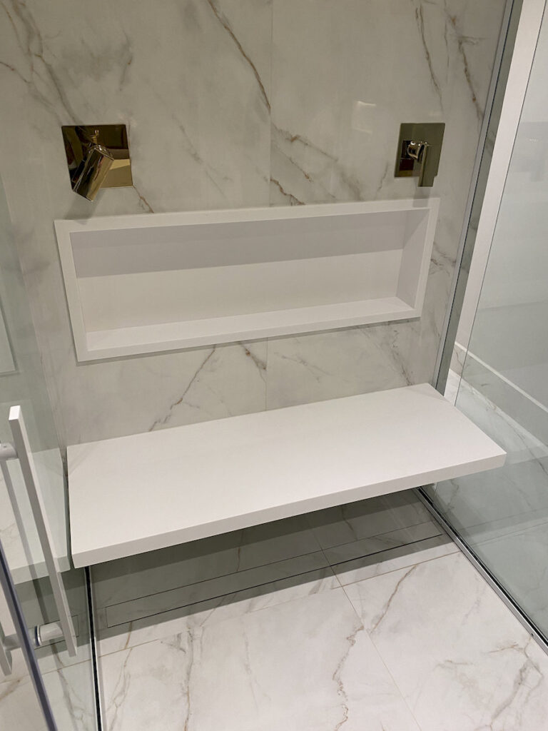 Portifolio banheiros galeria superficie processador premium corian 08 768x1024