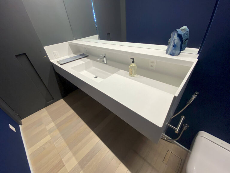 Portifolio banheiros galeria superficie processador premium corian 27 768x576