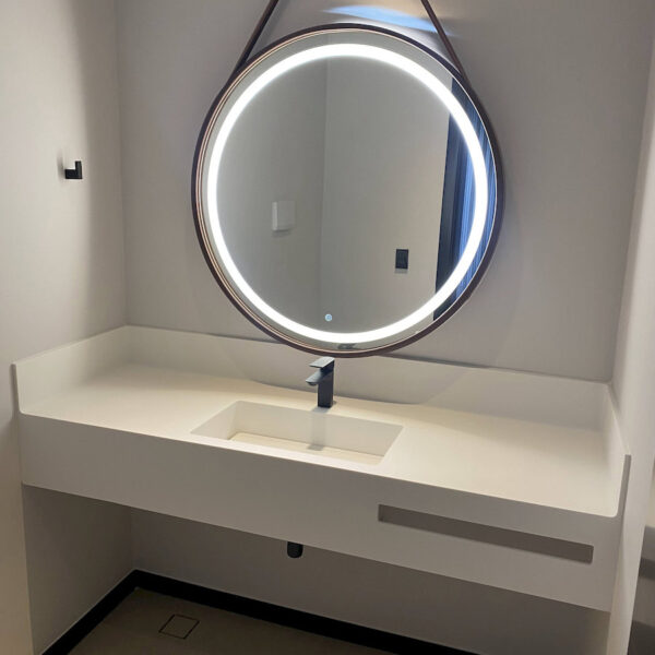 Portifolio banheiros galeria superficie processador premium corian 30 600x600