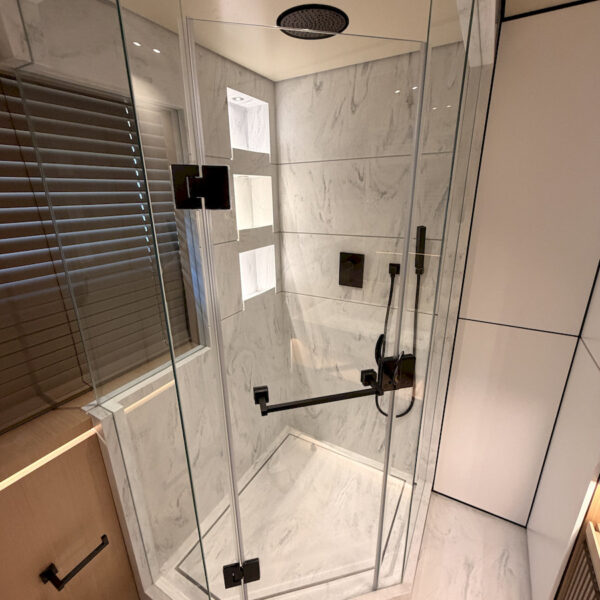 Portifolio revestimentos galeria superficie processador premium corian 04 600x600