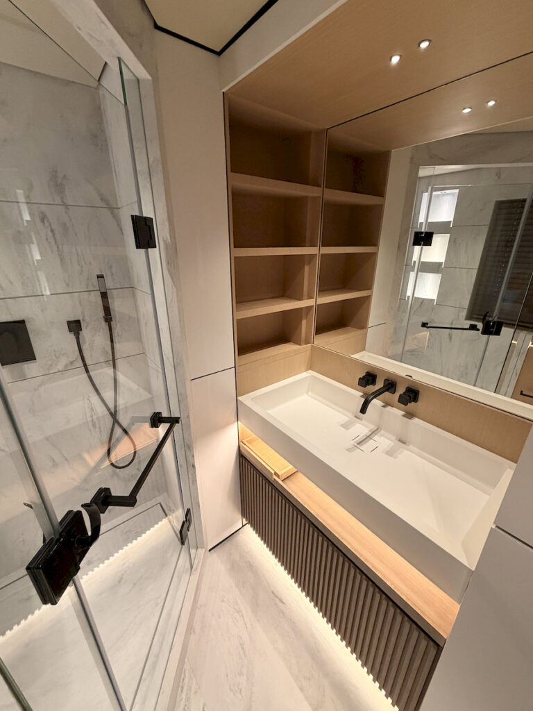 Portifolio revestimentos galeria superficie processador premium corian 06 768x1024